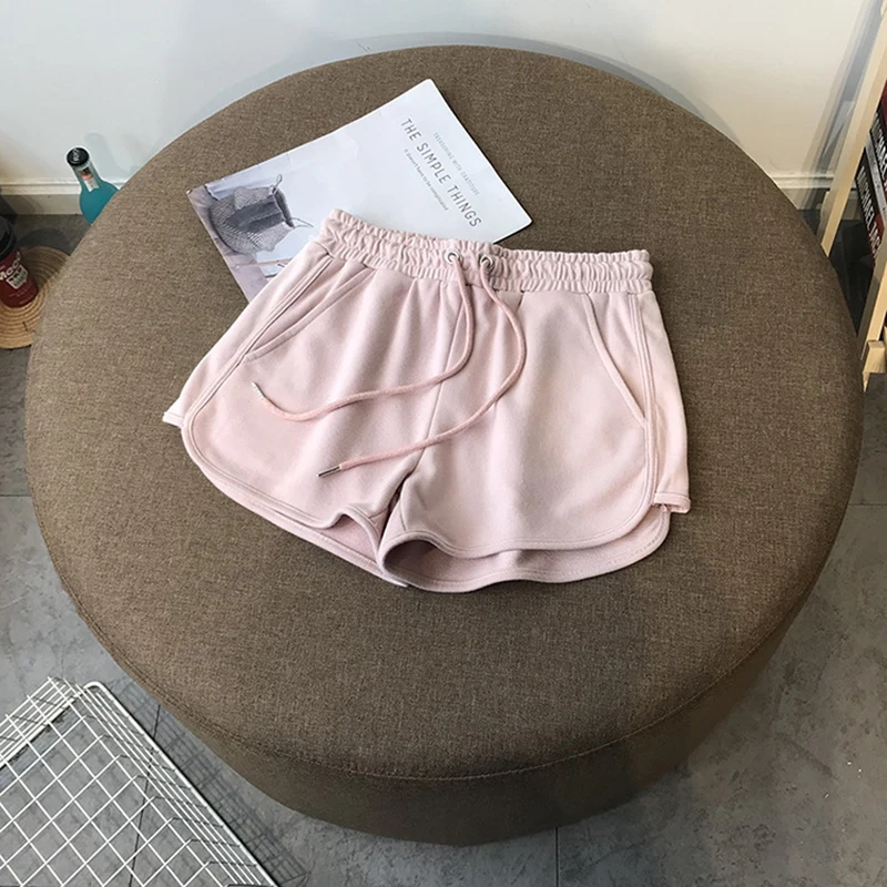 

Summer High Street Solid Color Shorts High Waist Loose Elastic Casual Urban Style Women Shorts Fashion Sports Beach Lady Shorts