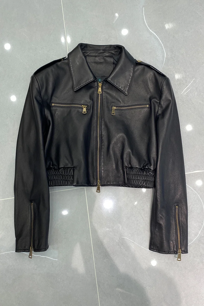 Рисунок 4 - Женская короткая куртка из 2023 натуральной кожи