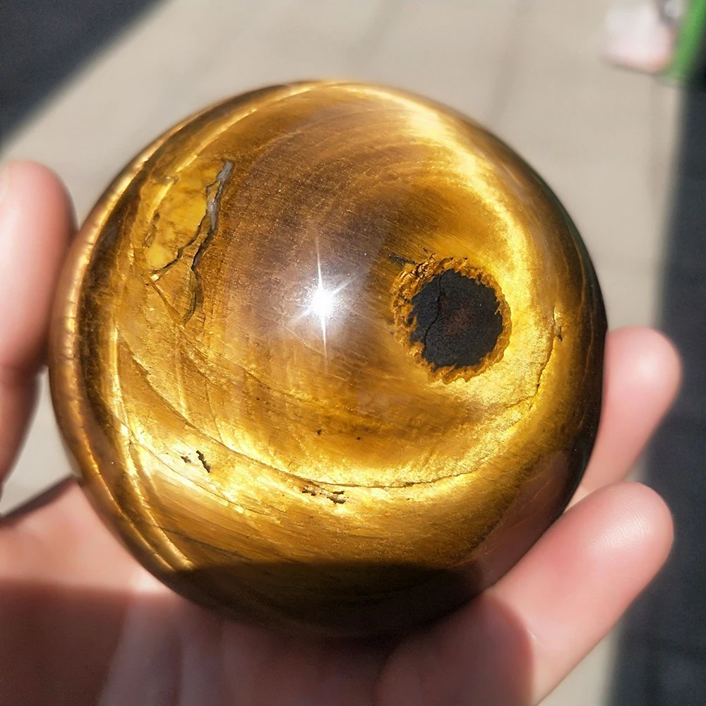tiger eye ball