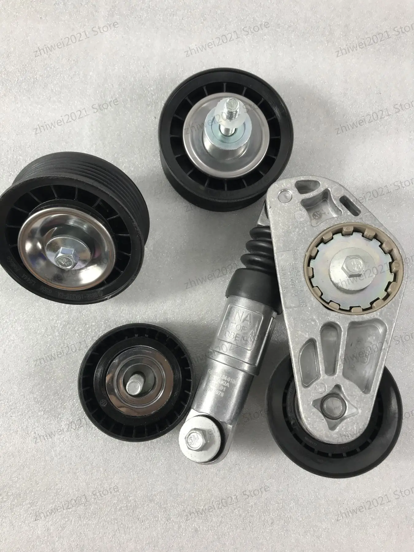 ディスカバリー 1 DISCOVERY ベルトテンショナー 300Tdi ベルトテンショナー テンショナー＆ベルト1セット ランドローバー