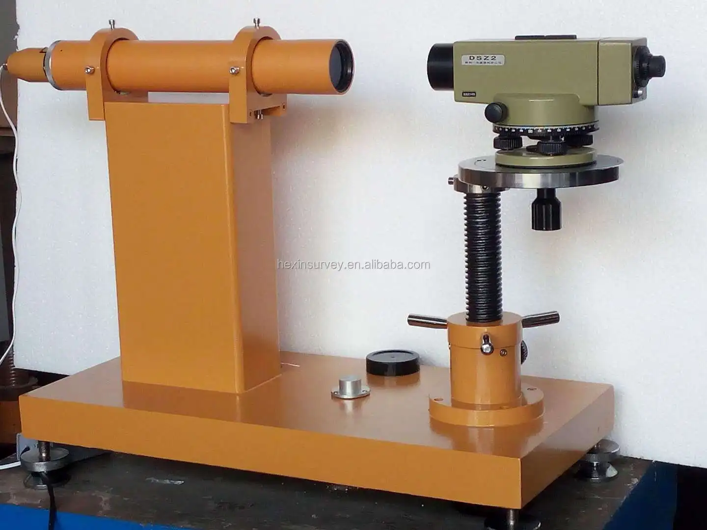 Good Quality Laser Colimator High Precision F550/D3 Laser Collimator for Total