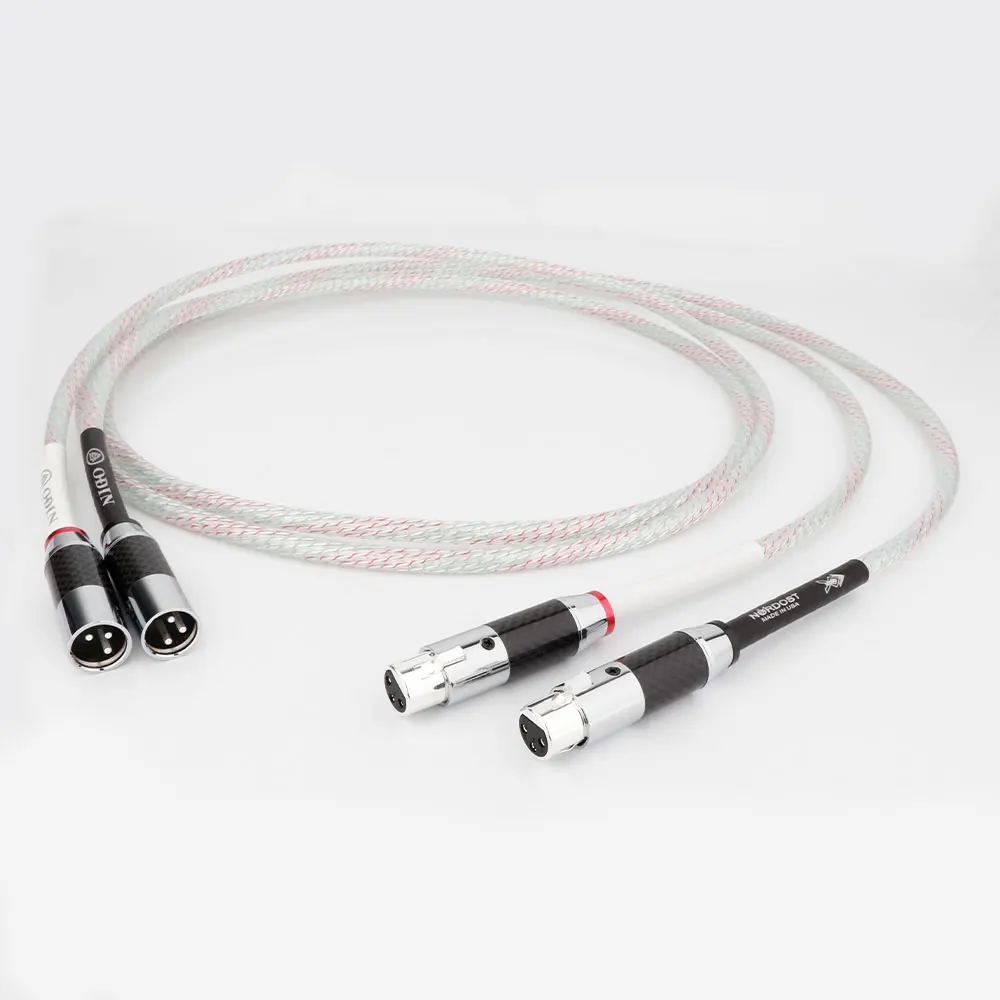

Уравновешенный соединительный кабель Nordost Valhalla 7N серии XLR с посеребренным покрытием с разъемом XLR из углеродного волокна штекер-гнездо аудиошнур