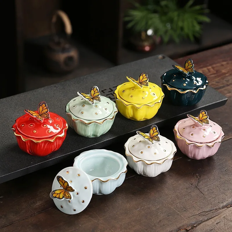 Ceramic Pet Urns for Passed Dogs