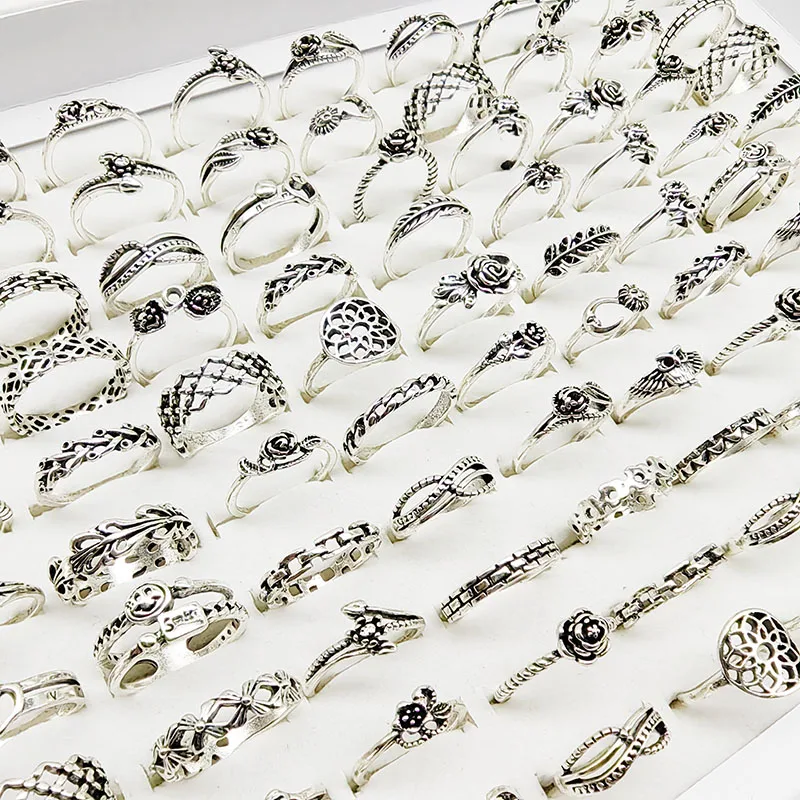Lot De 55 Bagues Fantaisie – Verre Et Plaqué Argent, Multicolore, Taille 16-18 Mm