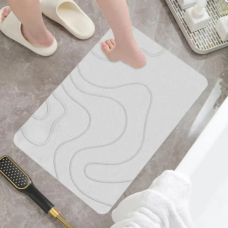 Soft Non-Slip Quick-Dry Bath Mat with Strong Suction Cups