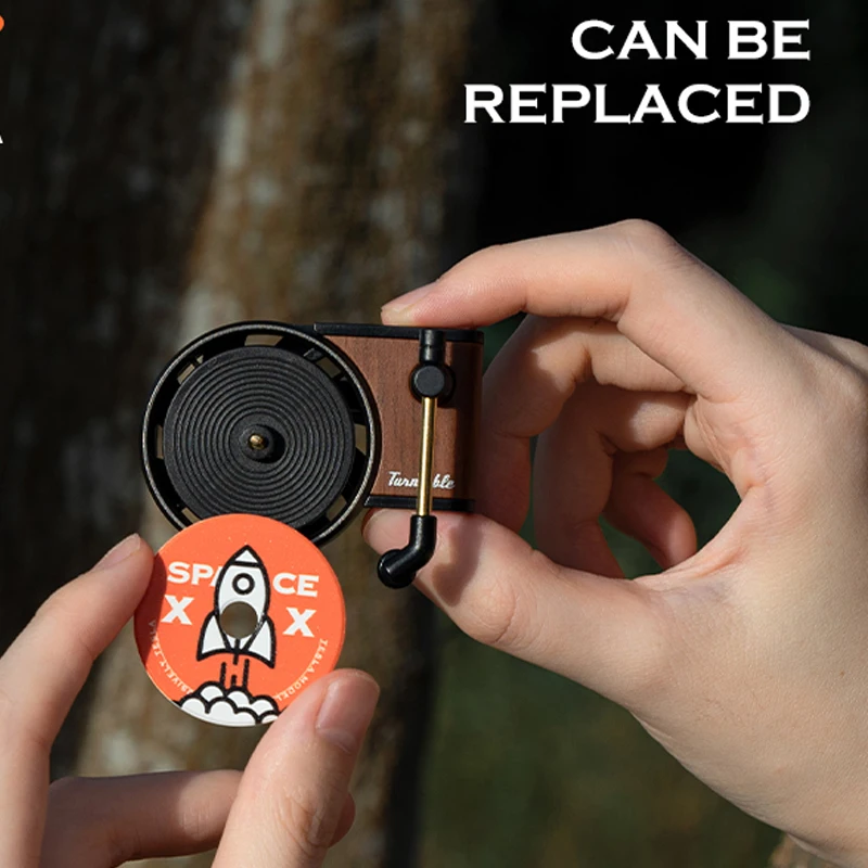 Personalizza Vinyls Cd Logo Giradischi Per Tesla Model 3/Y Profumo Per Auto Deodorante Per Ambienti Album Di Personalità Auto Air Vent Fragrance