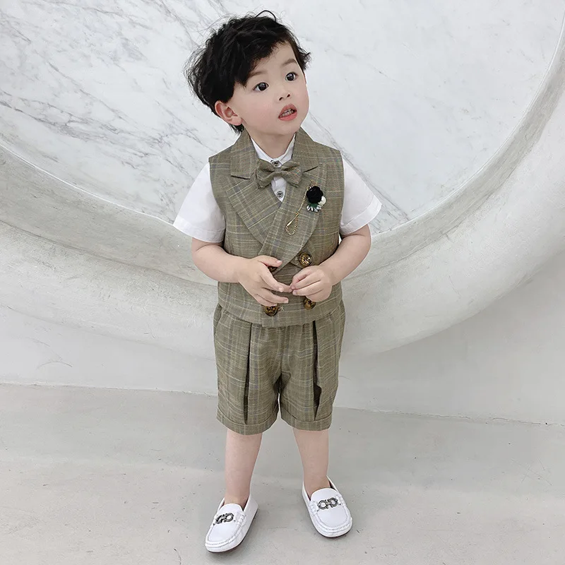 Children's Summer British Gentleman Vest Suit Set Boys Birthday Party Wedding Performance Dress Kids Waistcoat Shorts Bowtie