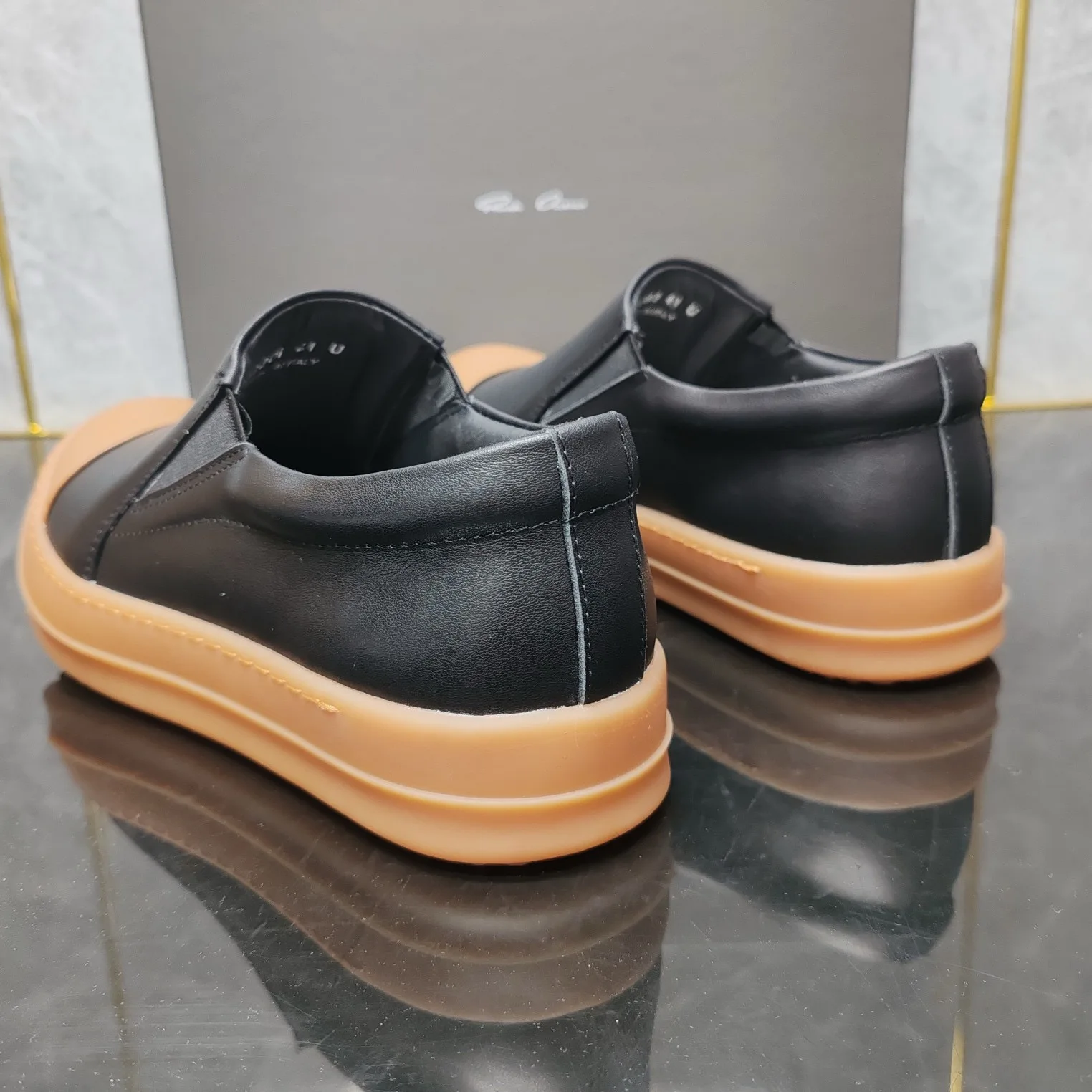 Ricks shoes personalized leather shoes men's soft-soled non-slip one-pedal casual shoes with tendon soles. 4