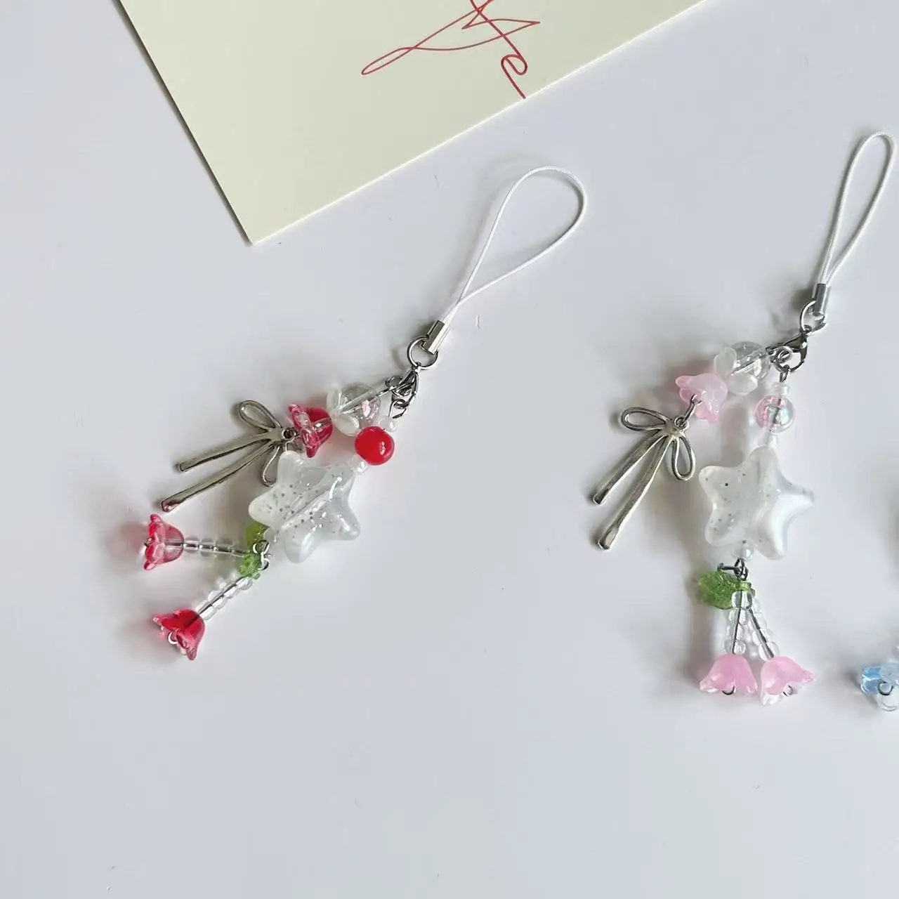 Charming Flower Beaded Phone Strap & Keychain Accessory