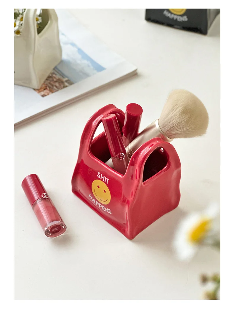 Description Picture 6 of itemCreative Ceramic Pen Holder Remote Control Stationery Storage Box Makeup Pen Storage Bucket Small Ornament Home Decoration