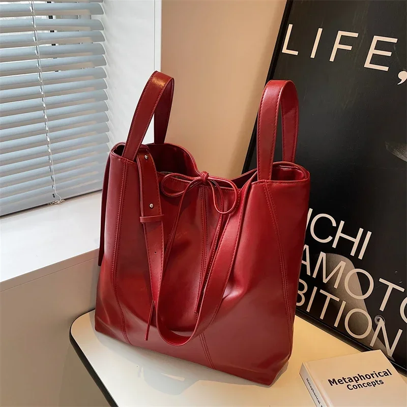 

Free shipping casual women's bag, fashionable and versatile style, single shoulder crossbody bag, large capacity handbag
