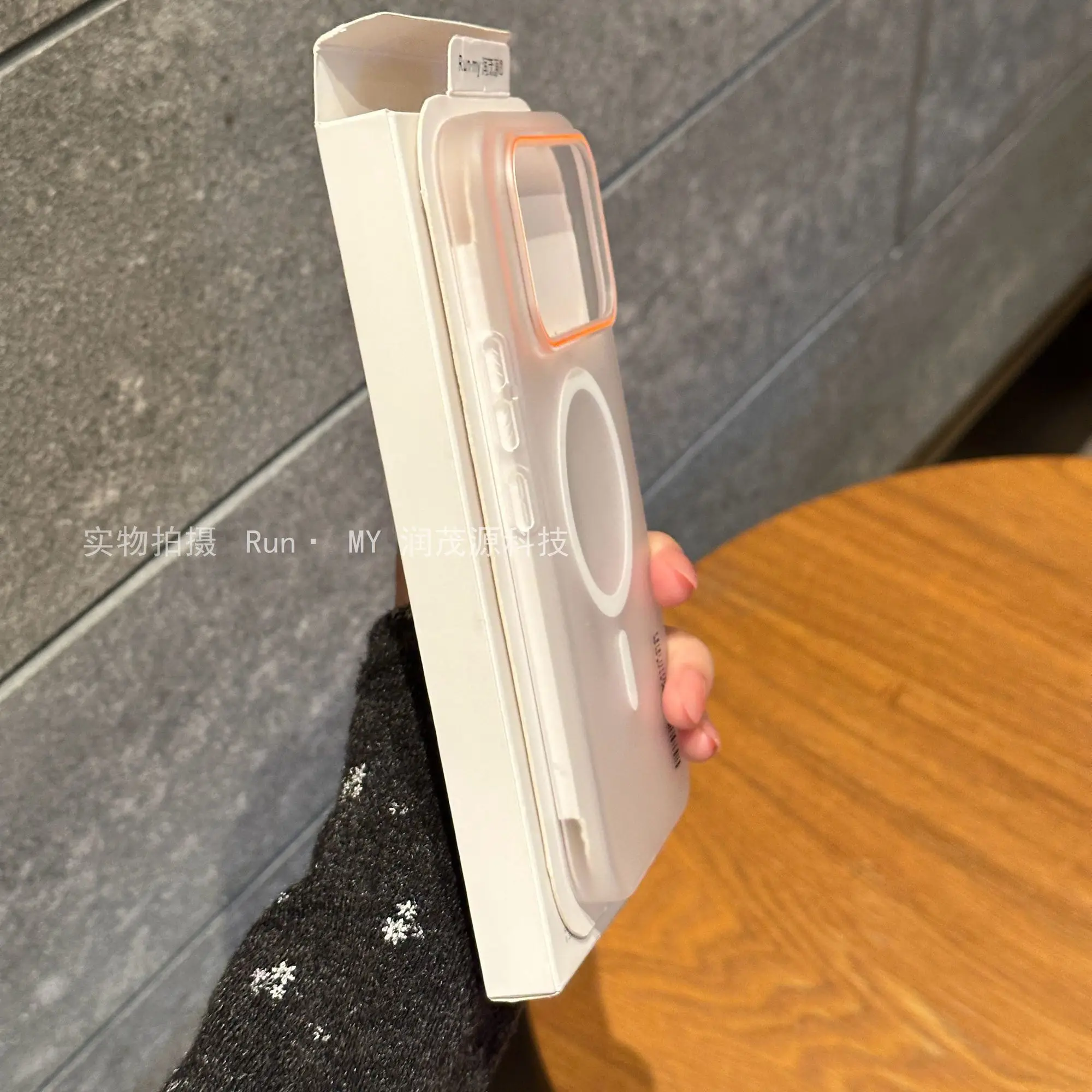 Luxury Matte Magnetic Wireless Charging Back Cover - Premium Case