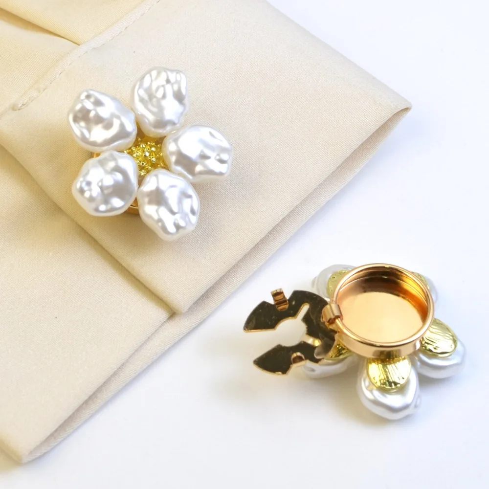 Fashion Alloy Pearl Button Covers - Flower Design
