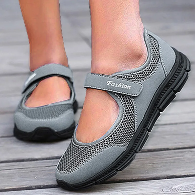 Shoes Woman Super Lightweight Women's Casual Shoes Flat Summer Zapatos De Mujer Breathable Mesh White Shoes Female Footwear 2025