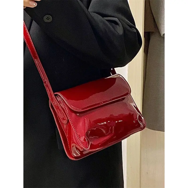 HAEX Vintage Women's Bag 2024 Trend Patent Leather Aesthetic Red Ladies Crossbody Shoulder Bags Fashion Luxury Daily Bolso Mujer