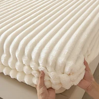 Housse de matelas épaisse en fausse fourrure de lapin, couleur unie, protection de matelas en velours chaud, drap-housse moelleux et doux en peluche, automne et hiver 3