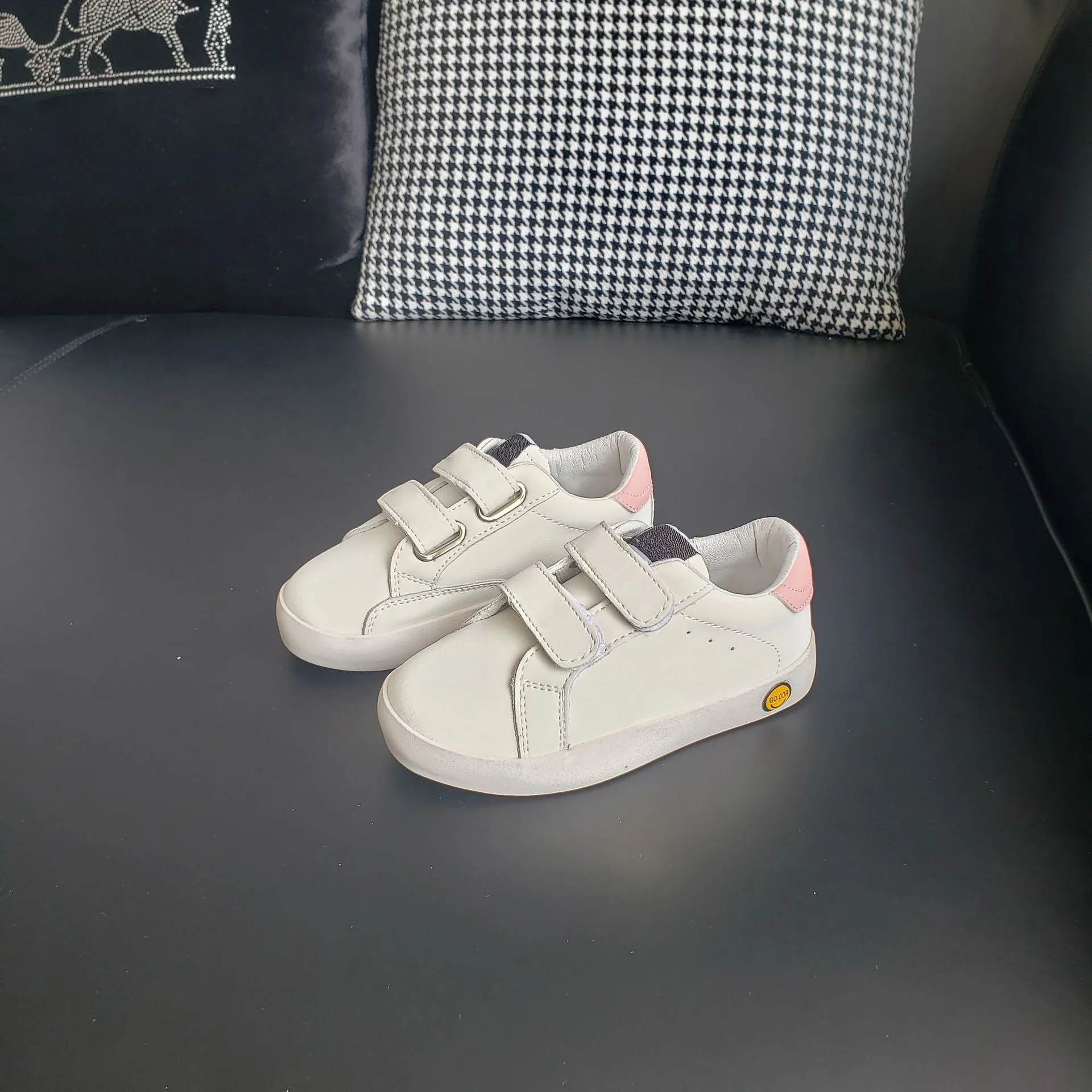 New Fashion Designer Girls Sneakers Kids Flat Running Shoes Toddler Super Star Glitter Sequin Low-top Casual Leather Board-shoe 5