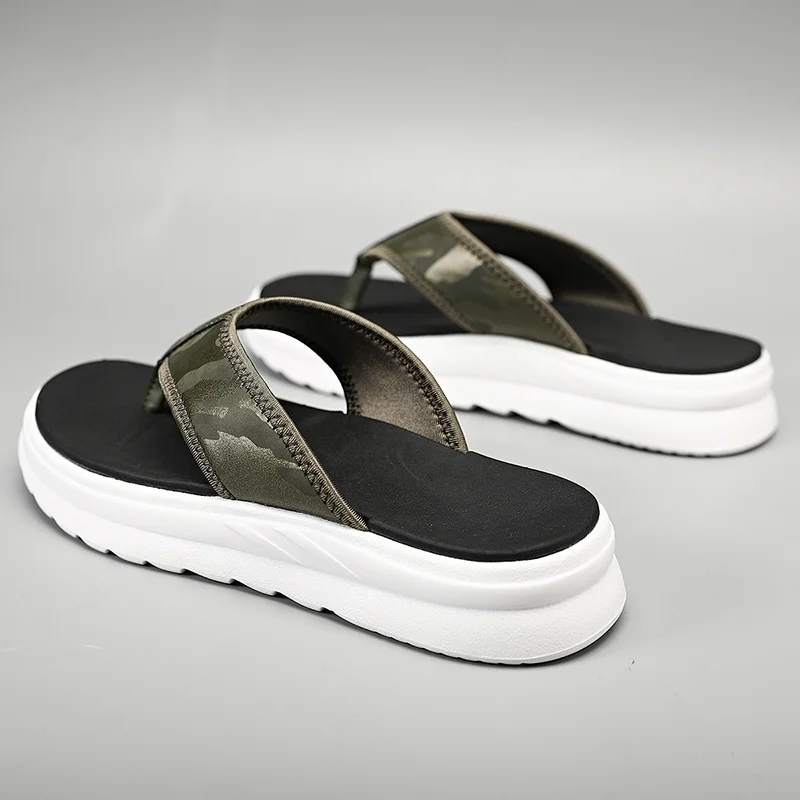 Libisevad sussid meestele Libisemisvastased mugavad libisemisvastased suvised sussid paksu tallaga sise- ja välistingimustes kasutamiseks_voghion.com