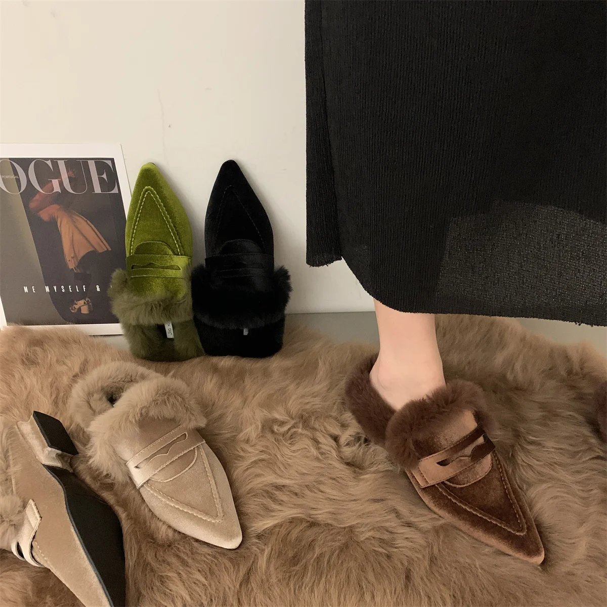 Furry Slides Fur Slippers Outfit Women Luxury Velvet Mules Pointy