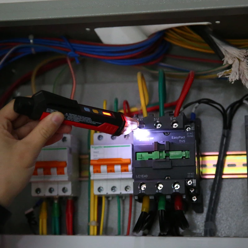 UNI-T UT12E UT12M 소켓 벽면 AC 전압 감지기 표시기 24V-1000V 비접촉식 전압 전류 전기 센서 테스트 펜