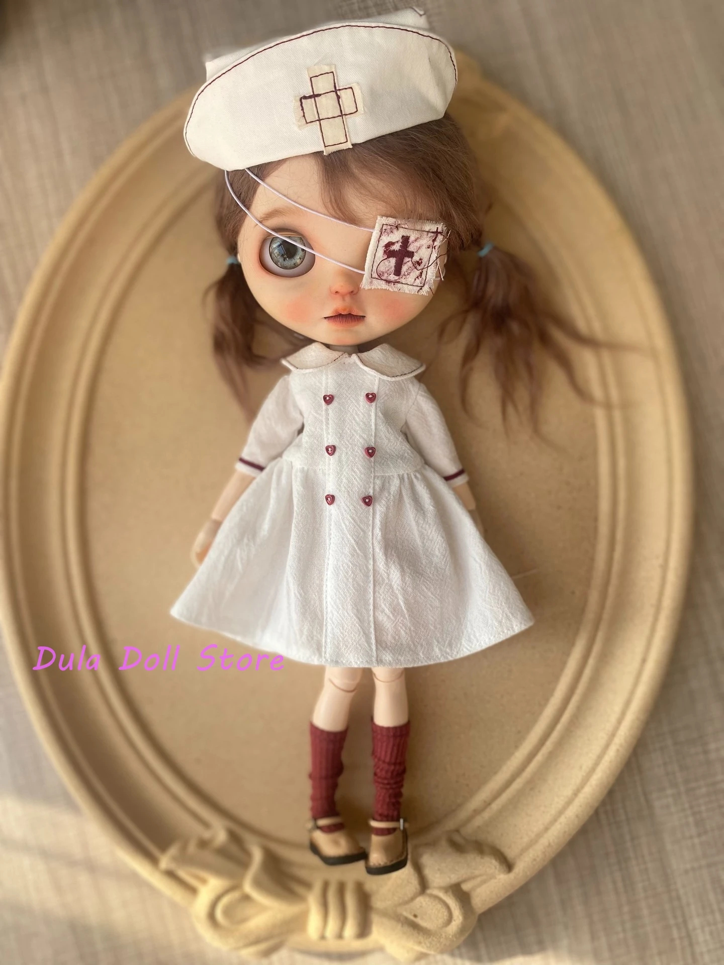 2026 Dula 인형 옷 Blythe Landoudou Landazz Qbaby ob24 ob22 Azone 인형을위한 수제 간호사 유니폼
