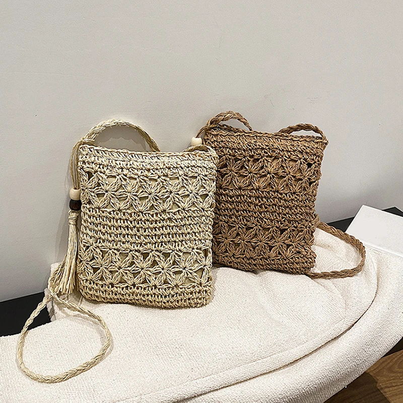 Women Beach Woven Straw Shoulder Messenger Bag with Tassel Boho Hollow Out Crochet Crossbody Handbag Clutch Purse