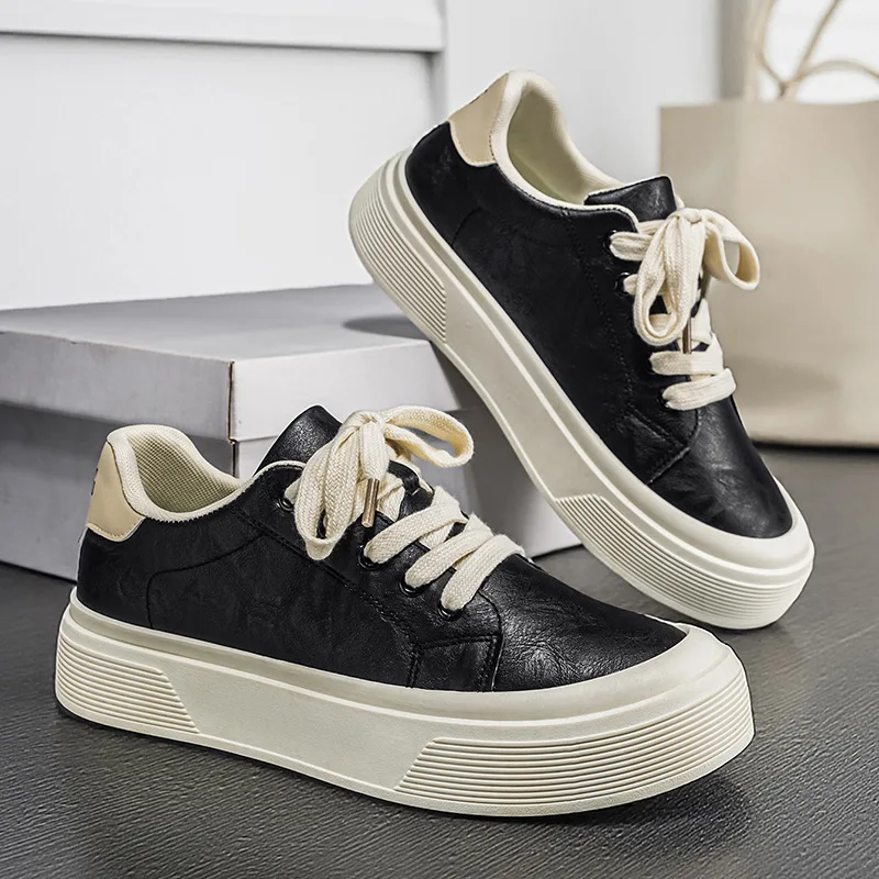2026 Spring New Large Men's Thick soled Height increasing Board Shoes Hong Kong Style Casual Single Shoes Student Sports Shoes 2