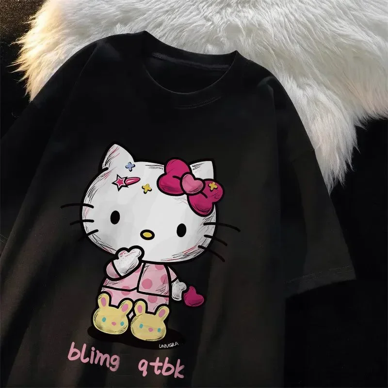 تيشيرت Hello Kitty الأنيق (متعدد الألوان)
