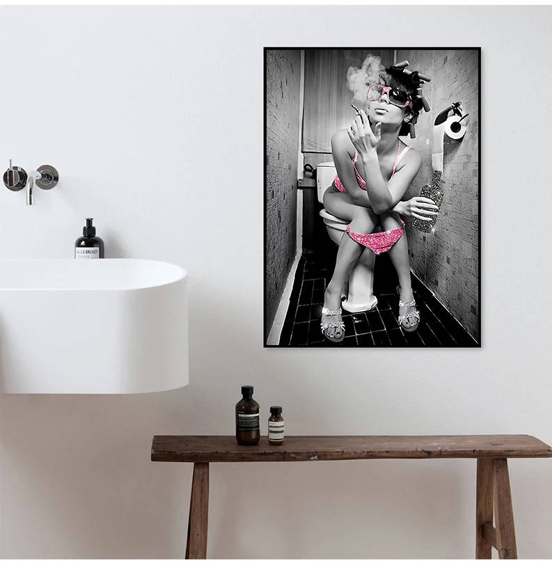 Fashion Sexy Woman Poster Print Girl Drinking Bar Canvas Painting Bling Toilet Roll Paper Picture Modern Wall Art Bathroom Decor