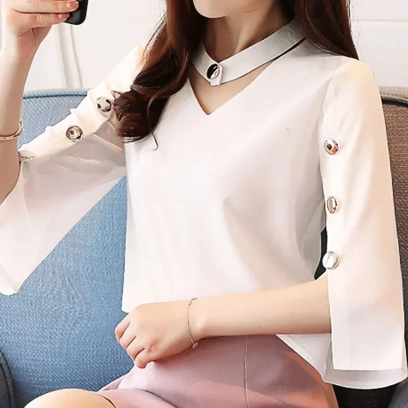 Summer and Autumn Casual Ladies Three-Sleeve White Shirt V-Neck Button Decorative Casual Office Chiffon Blouse 2994 50