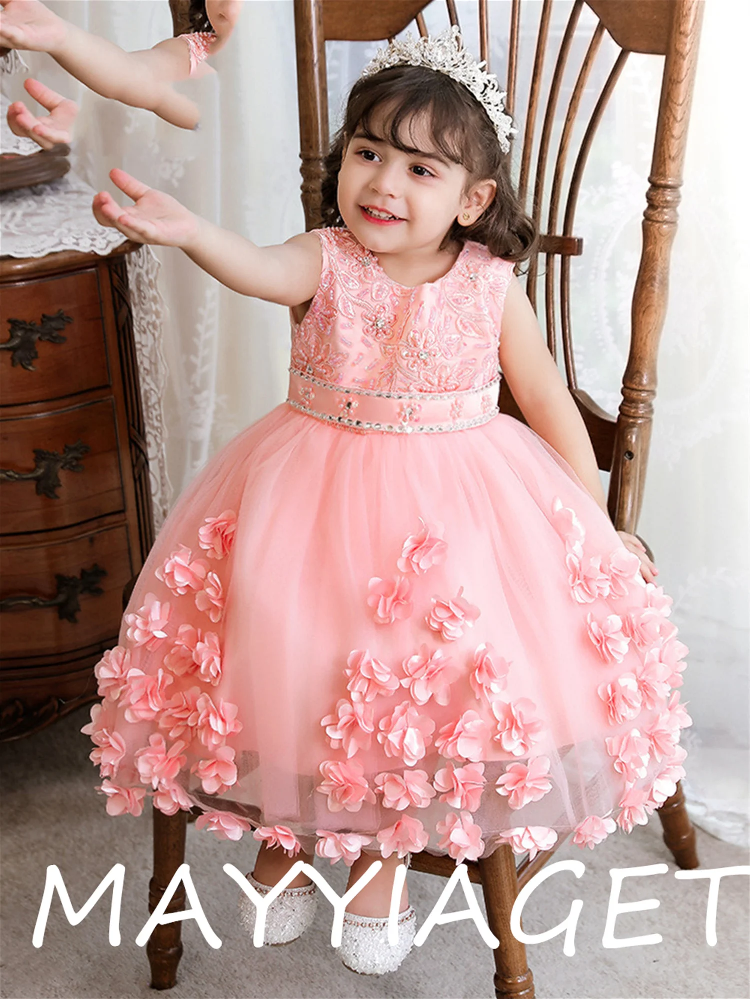 

O-Neck Girls Princess Dresses Little Child Flower Girls Wedding Party Dresses Tulle Lace Royal Puffy Girl Dresses With Bow