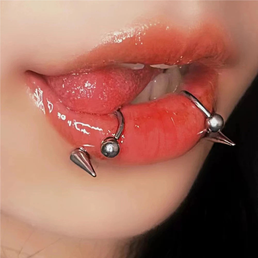 Piercing De Vampiro Sorridente