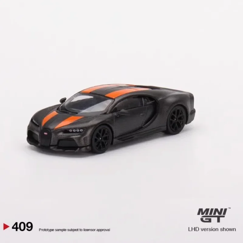 1:64 Bugatti Chiron Super Sport alloy die-cast simulation car model,boys' toys,adult collection pieces,children's holiday gifts 2