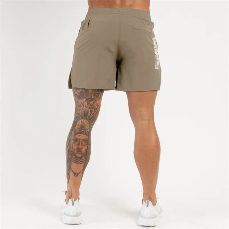 2024 New Men's Shorts Quick Drying Breathable Stretch Quarter Pants Jogger Gym Exercise Fitness Shorts 2