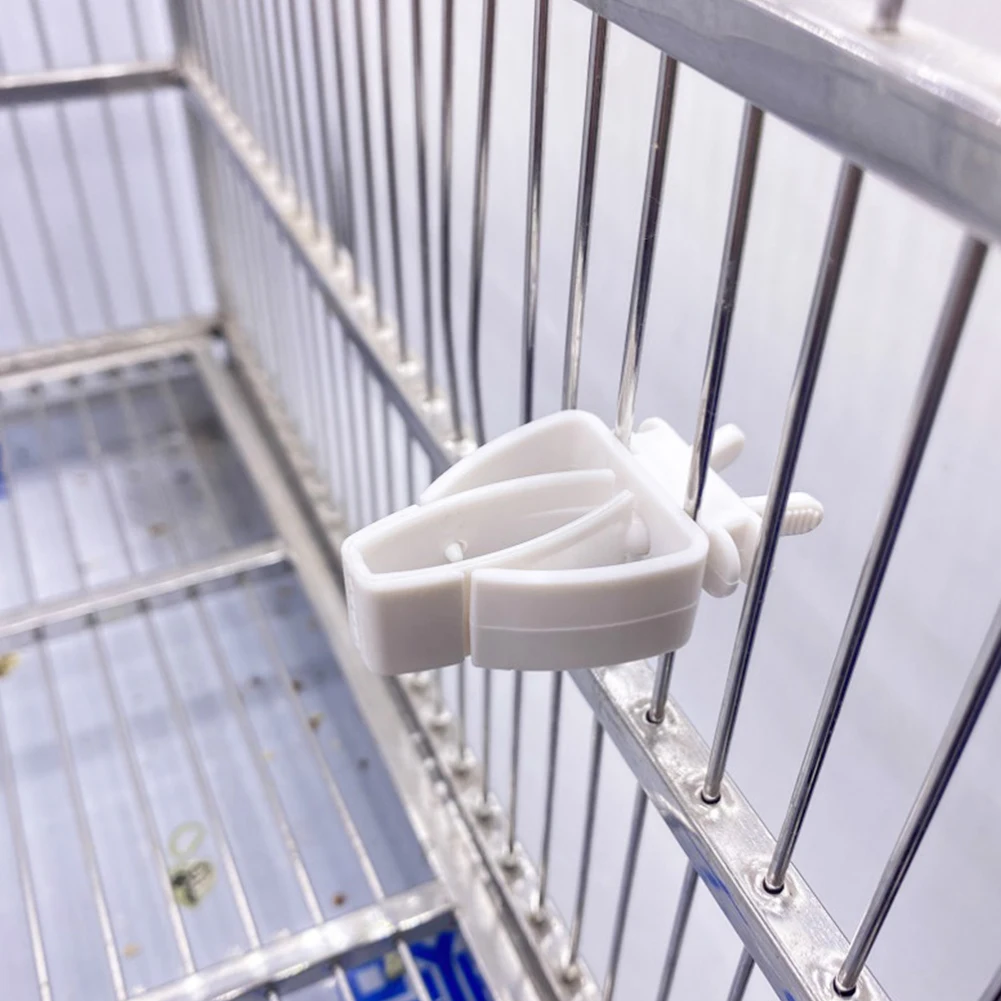 Plastic Birds Food Holder Pet Parrot Feeding Fruit Vegtable Clip Cuttlefish Bone Feeder Device Pin Clamp Bird Cage Accessories