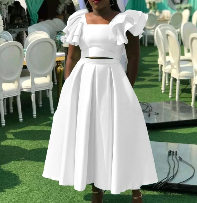 Рисунок 3 - Женский элегантный костюм с юбкой