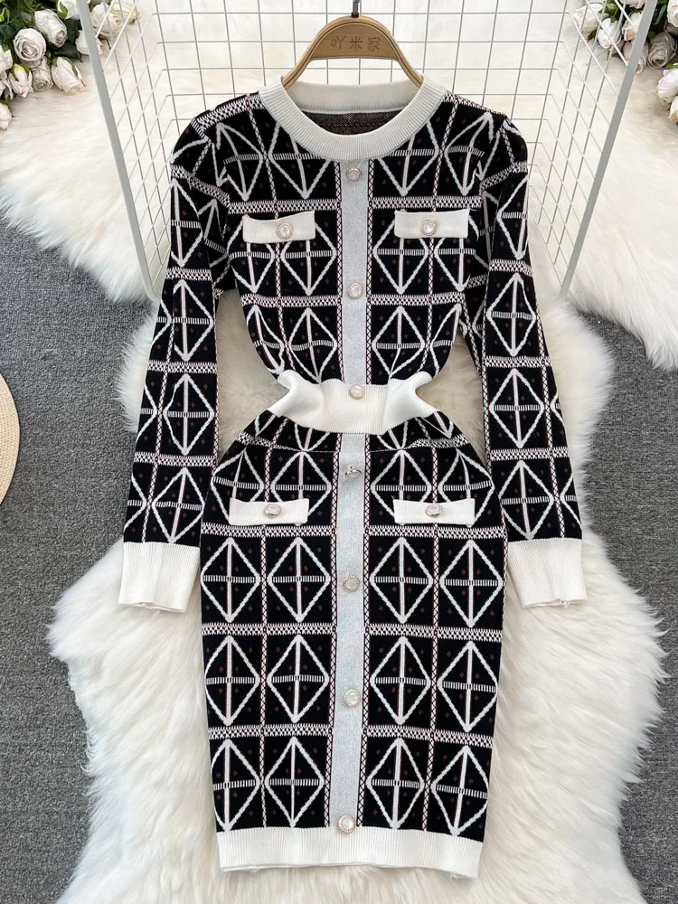 

Women Autumn Vestidos Korean Style Temperament Long Sleeves Round Neck Waist Waist Slim Plaid Knitted Bottom Wrap Dress D5135