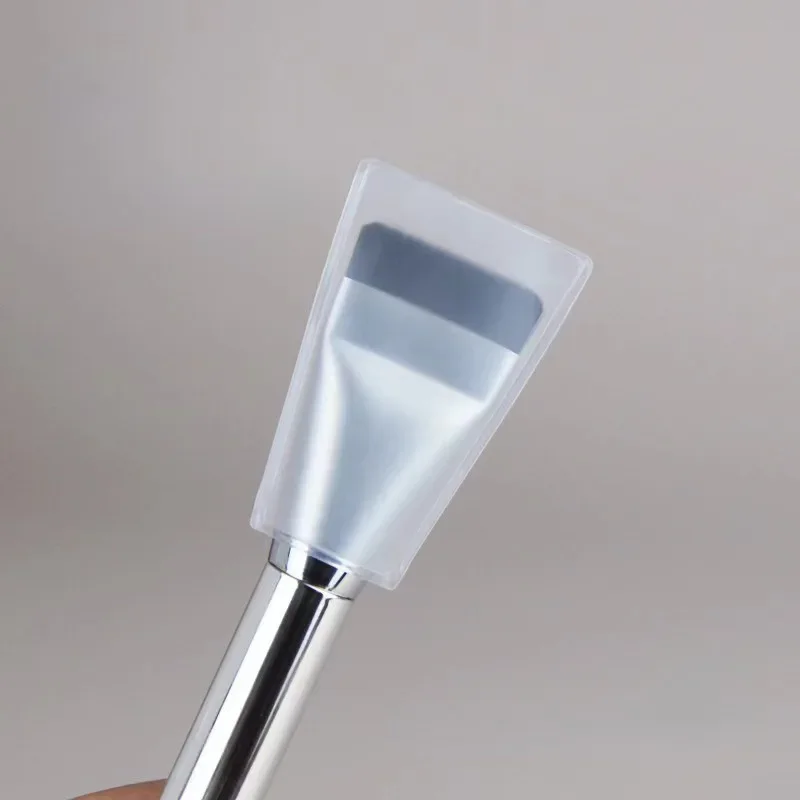 Nova Glam Essentials Ultra Thin Contour Brush – Precise Foundation & Cream Blending Tool