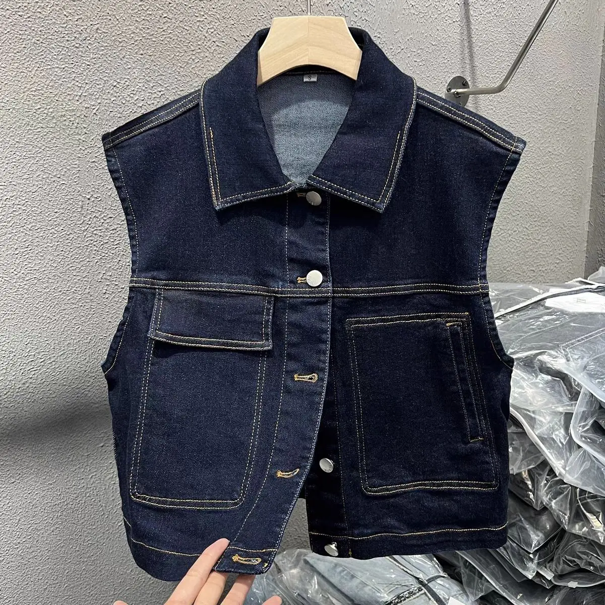 

Fashion Women Denim Vest Navy Blue Turn Down Collar Sleeveless Jacket Spring Autumn Office Lady Single Breasted Waistcoat