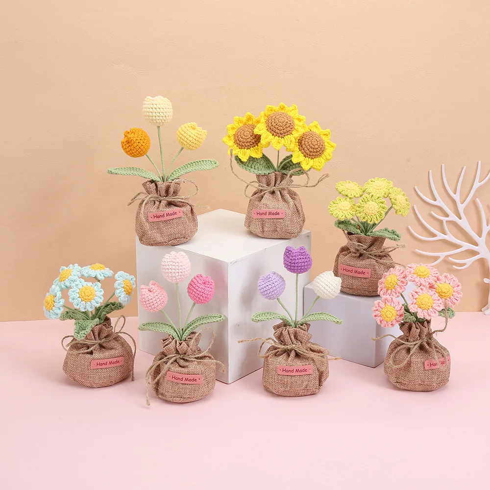 Handgewebter Blumentopf, Liebliche Gestrickte Blumen, Kreative Kunstpflanze im Topf, Dekoration für Schreibtisch und Bücherregal, Geschenk für Freunde