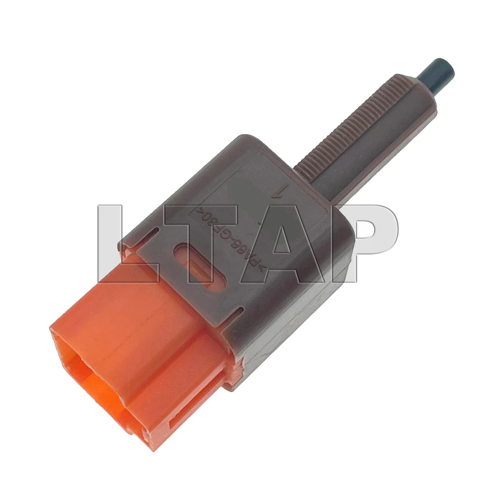

10PCS 4 pins Brake Pedal Stop Lamp Switch for Nissan Kicks Sentra 1.6L 2018-2020 25320-BR00A