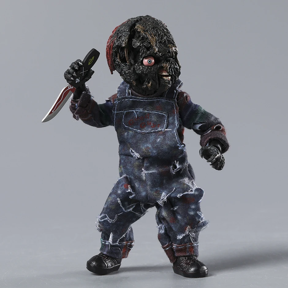 Figurine Horreur Chucky carbonisé