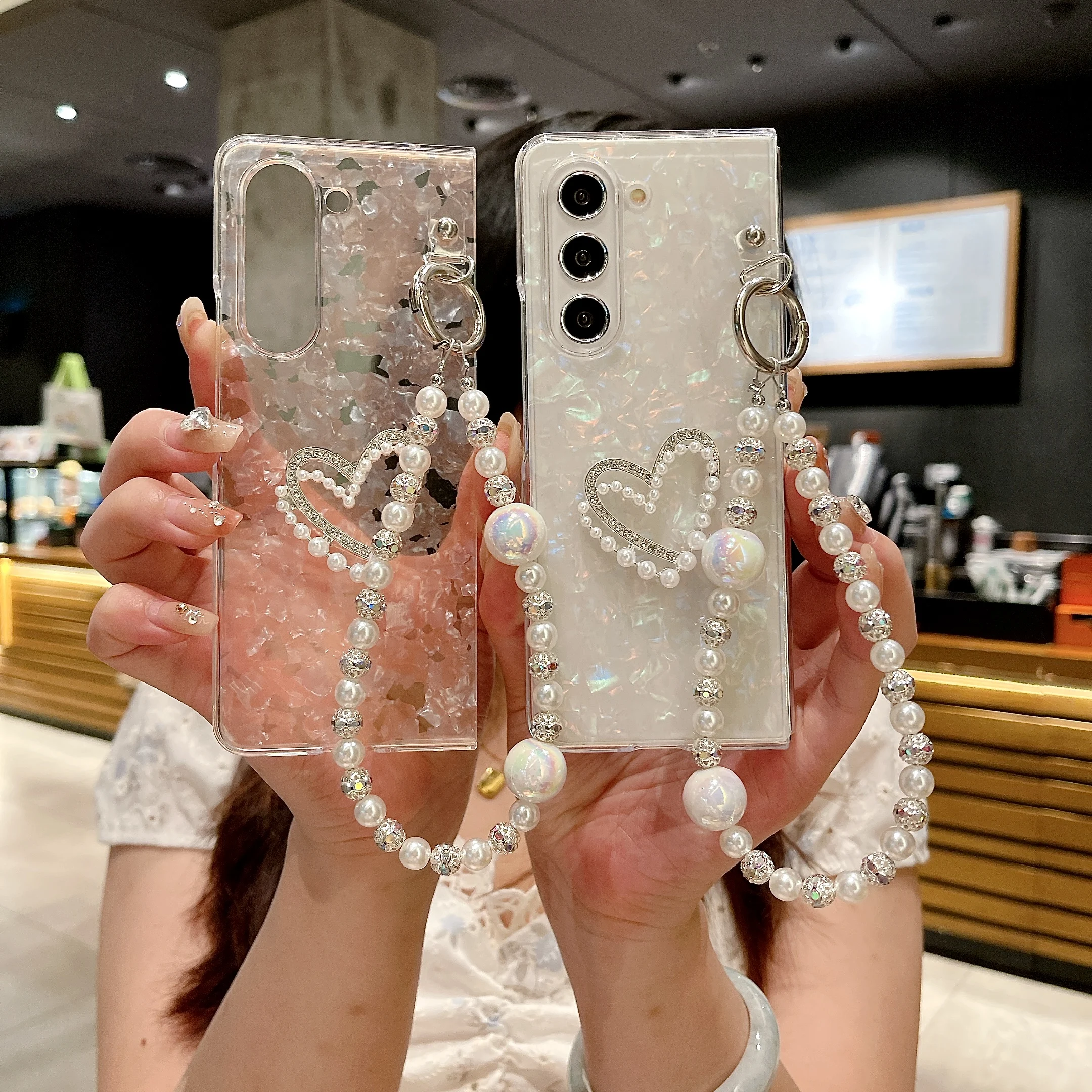Coque de téléphone avec chaîne de perles en forme de cœur, étui à la mode pour Samsung Galaxy Z Fold 3 4 5 6_voghion.com