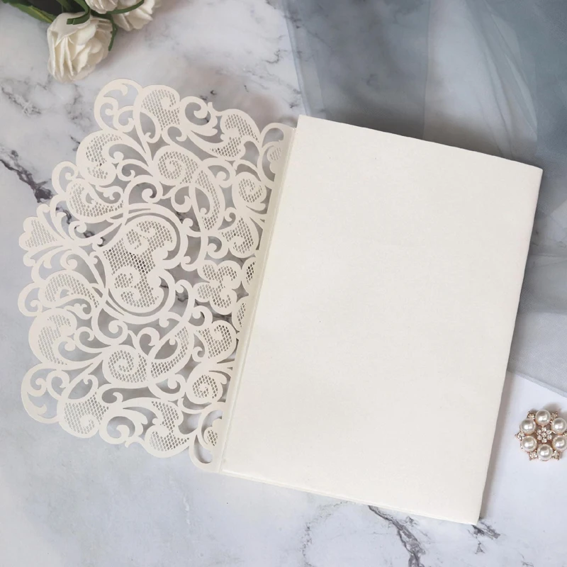 50 pieces 3D Pop Up Bride and Groom White Wedding Invitation Card Laser Heart Pocket Engagement Customize RSVP Invitations IC052 greeting cards