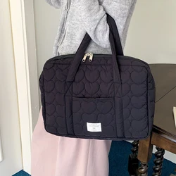 Premium Laptop Bag - Sleek and Versatile Sleeve & Shoulder Briefcase for 13.3 to 15.6 Notebooks (A)