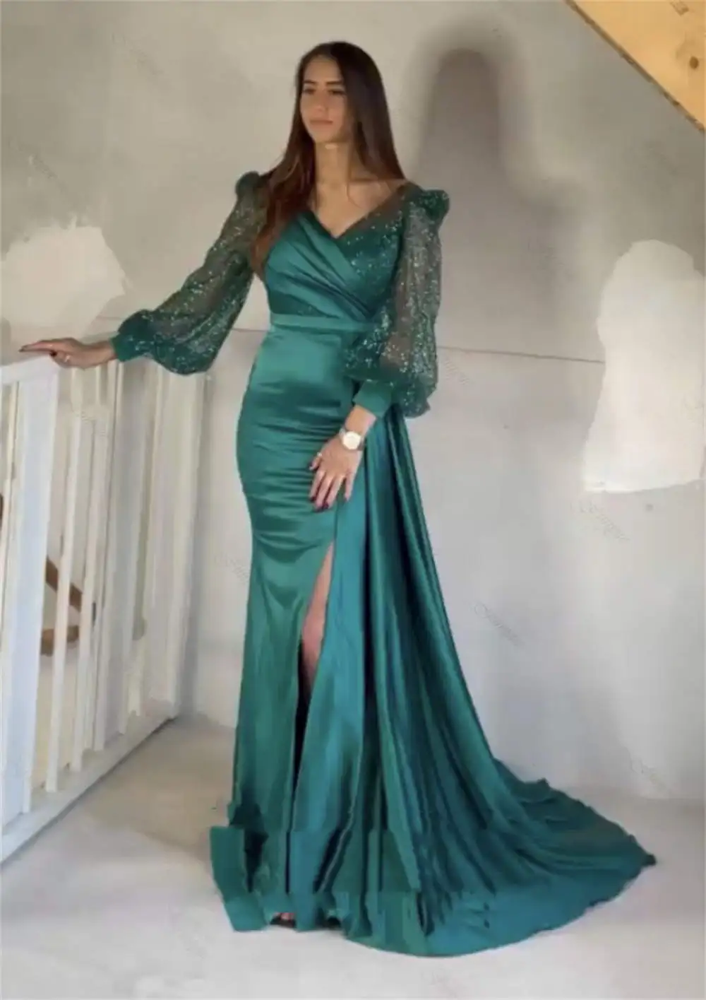 فساتين سهرة إسلامية من الدانتيل المخصصة من Ciynsia...