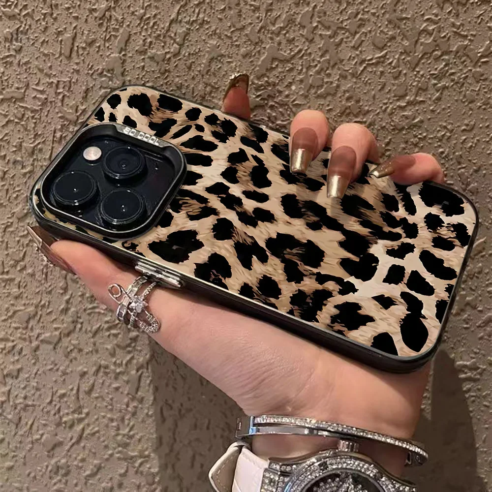Leopard Print Hard Matte Phone Case - Stylish and Durable Cover