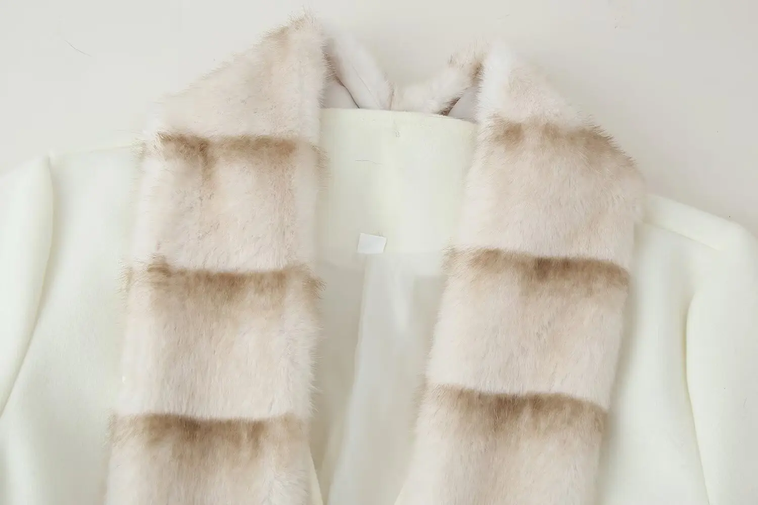 Women Elegant Faux Fur Lace Up Overcoat Female Full Sleeve With Belted Lapel Woolen Coat Lady Jacket Autumn Winter Warm Outwear