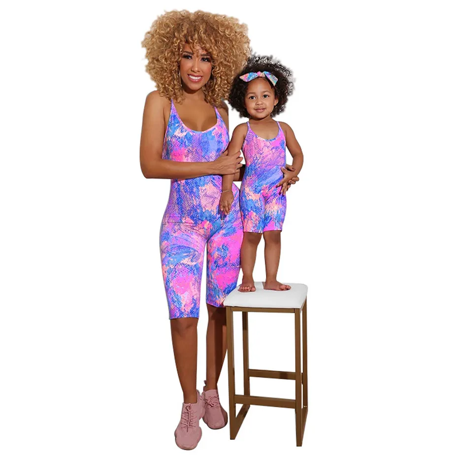matching family outfits Printing Mommy and Daughter Jumpsuits Summer Sleeveless Rompers Comfortable Family Matching Outfit with Mask K8731 couple outfits