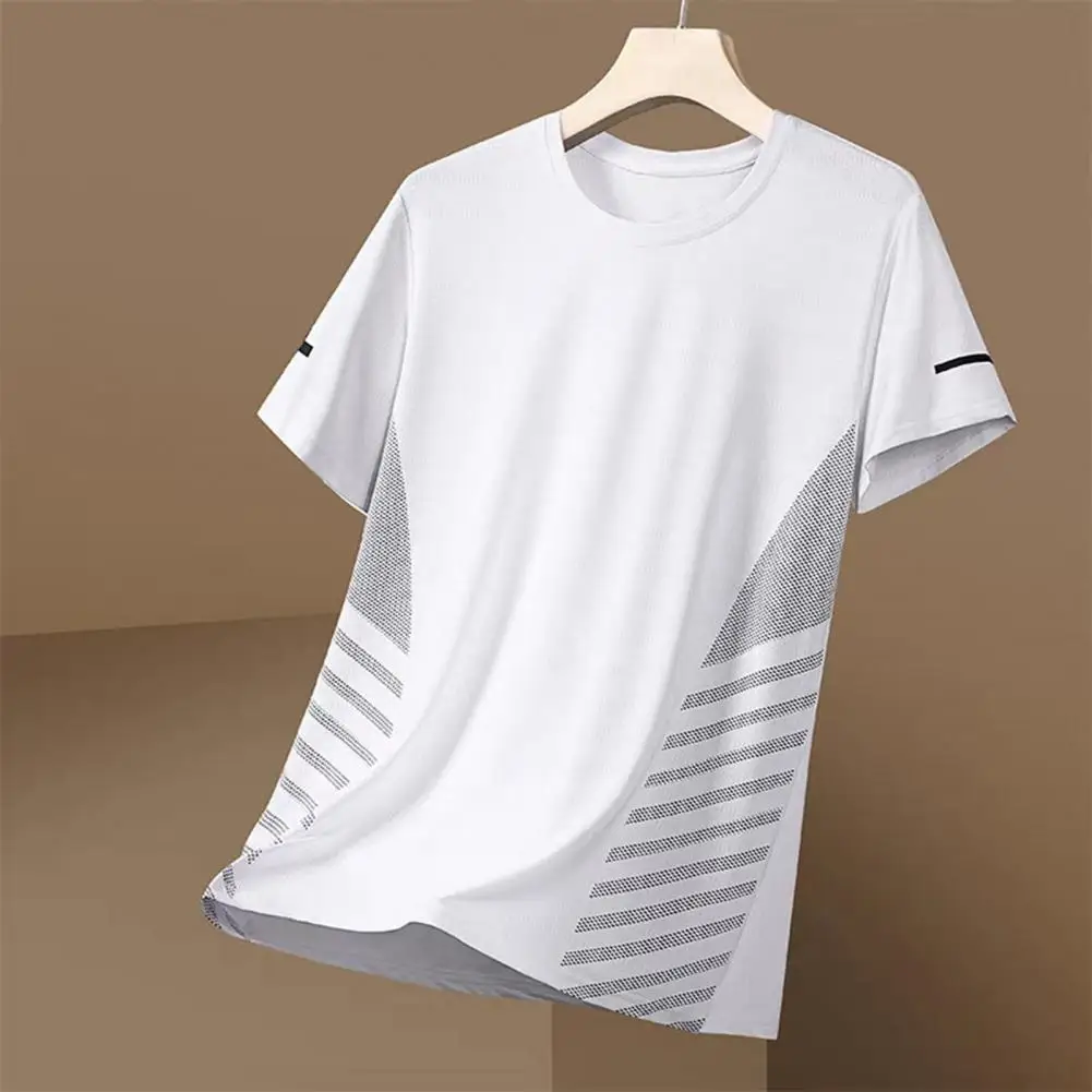 Quick Drying Ice Silk Short Sleeved Sport T Shirt Sweat Wicking and Breathable Running Basketball Fitness Clothes